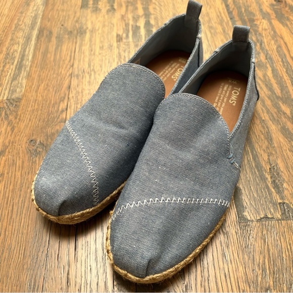 NWOT TOMS Chambray Espadrille - Picture 11 of 11